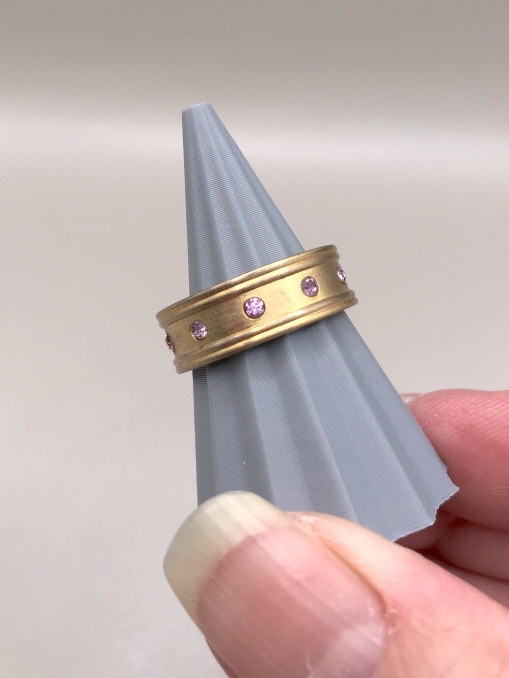 Matte Gold-Tone Ring with Lilac Crystal Accents